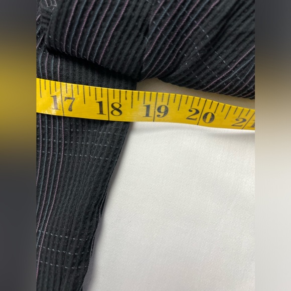 Brooks Brothers Textured Blazer - Picture 7 of 15